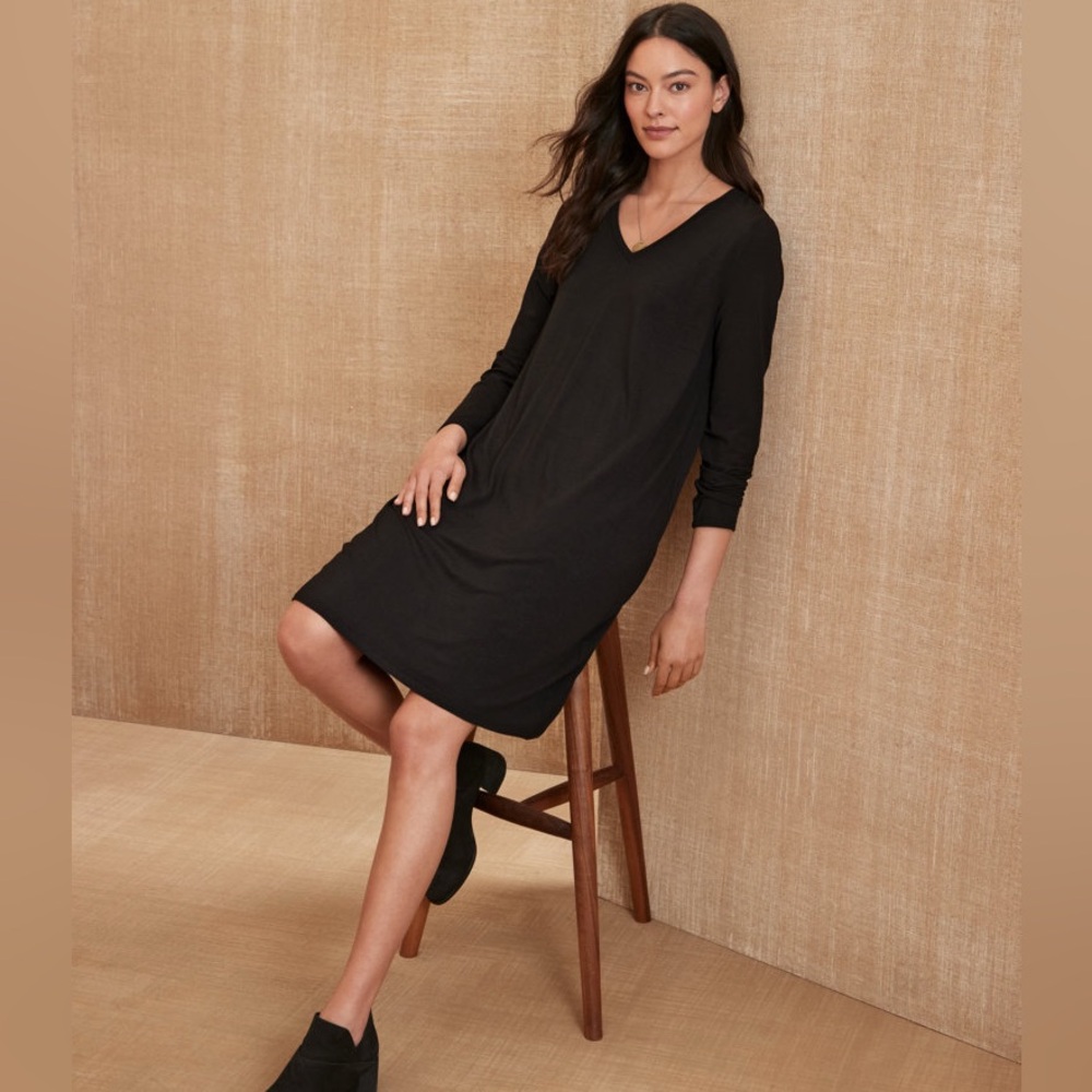 Eileen Fisher Black Sheath Dress with V-Neck and 3/4 Sleeves